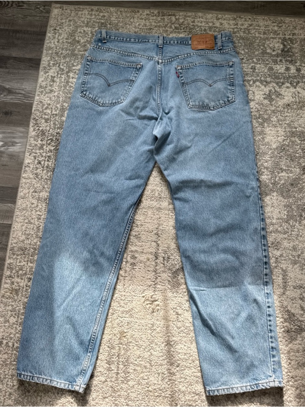 Levis 550 Relaxed Fit Jeans Mens 40x34 Blue Denim Vintage Light Wash